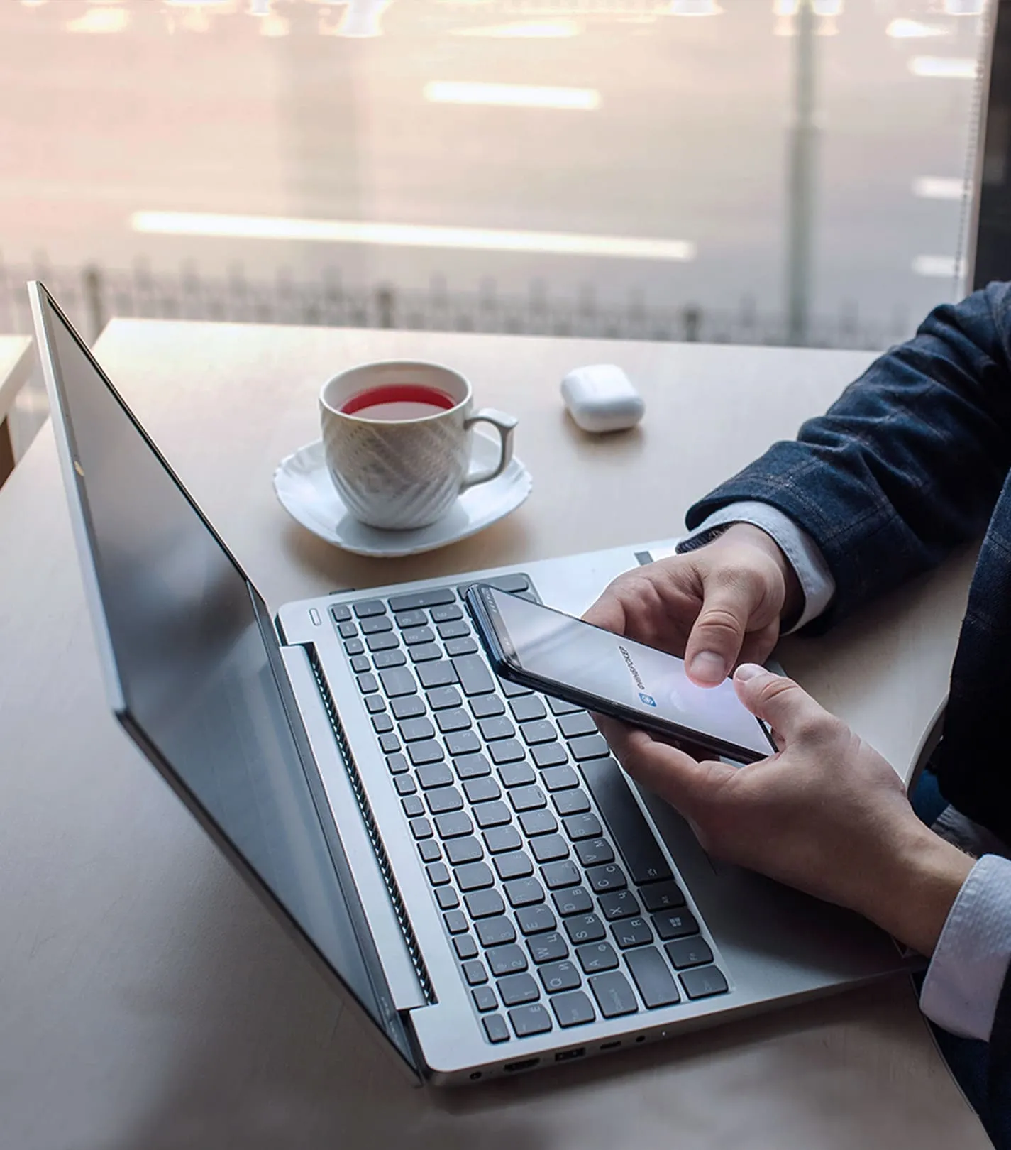 Вступительное изображение